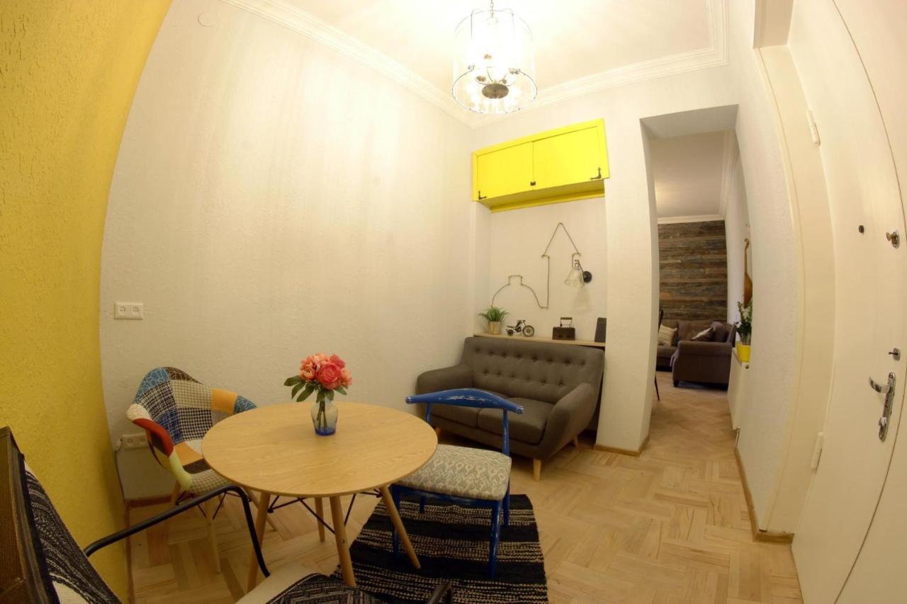 Hostel Nomad Tbilisi Exteriér fotografie
