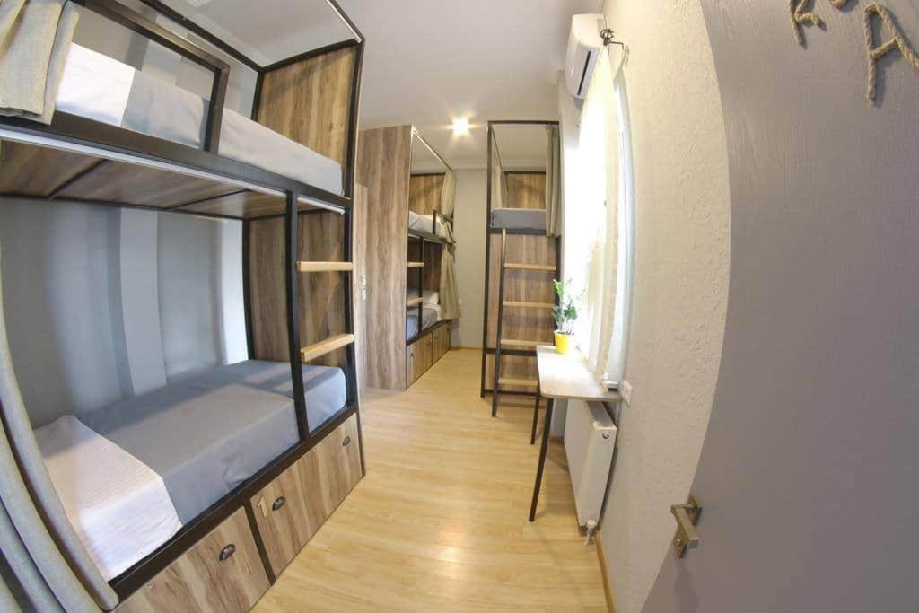 Hostel Nomad Tbilisi Exteriér fotografie